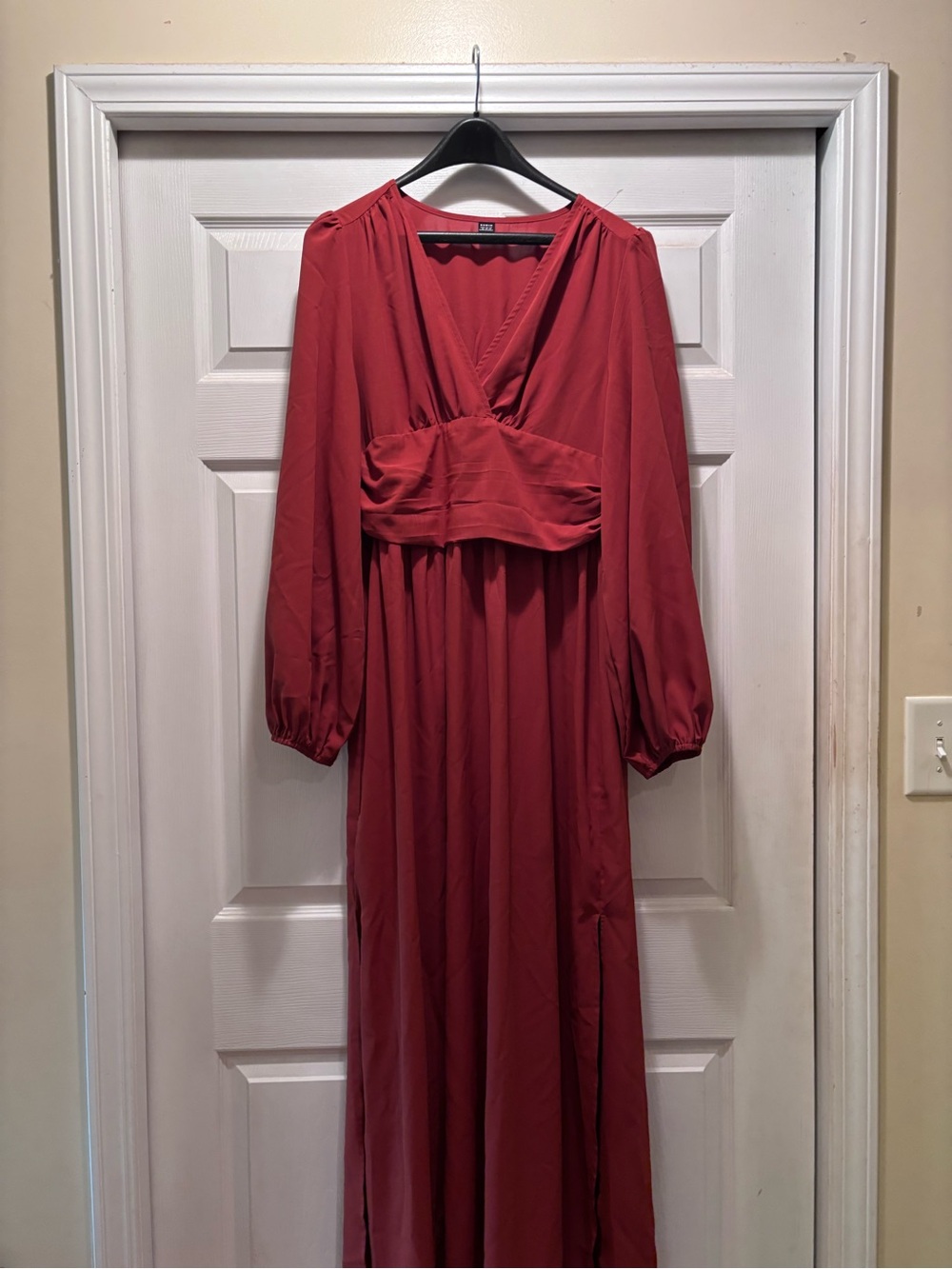 SHEIN Rust Long Sleeve V-Neck Maxi Dress